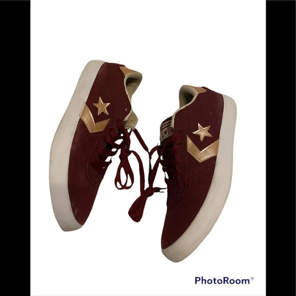 Rare Women’s Converse Star Player Maroon and Gold Canvas Sneakers Sz 7 - Picture 3 of 7